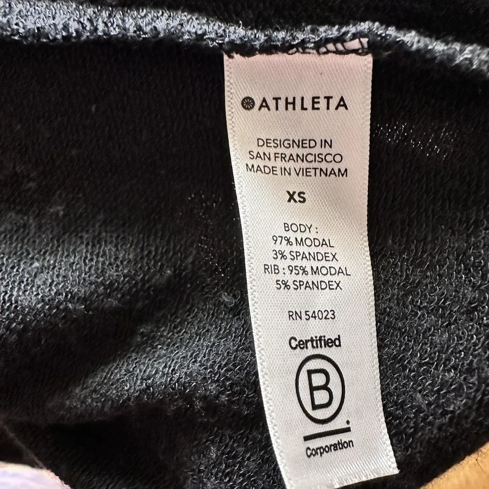 Athleta Womens Sz XS Extra Small Black Wrap Knit Cardigan Pranayama Pockets - Image 6