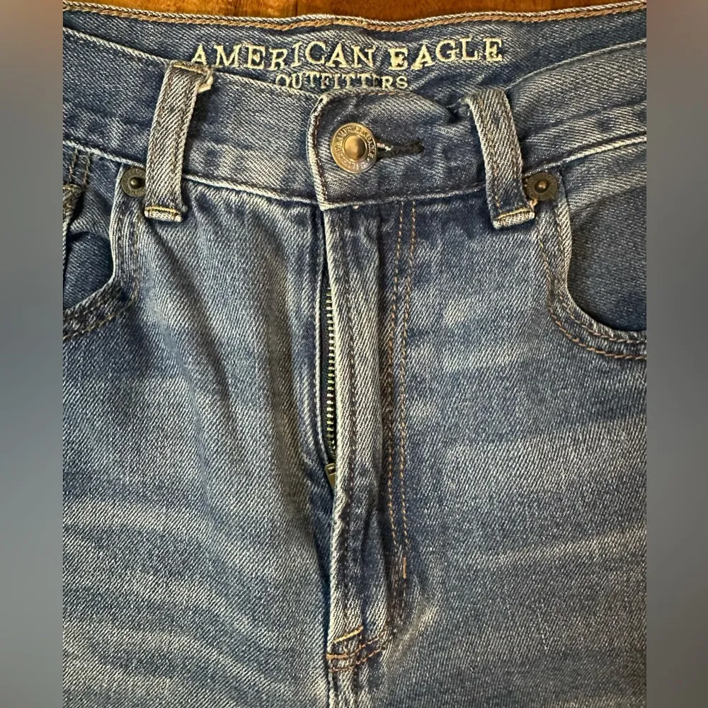 American Eagle Outfitters Mom Jeans - Image 6