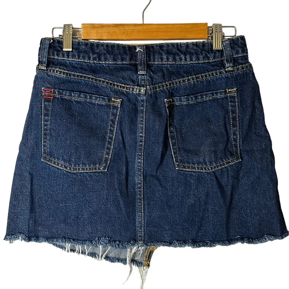 Urban Outfitters BDG Denim Rinse Asymmetrical Mini Skirt Raw Hem Medium OB718149 - Image 7
