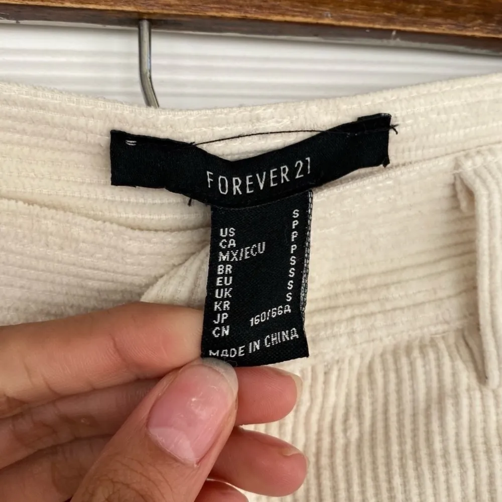 Forever 21 Cream Corduroy Wide Leg Pants Size S NWT - Image 2