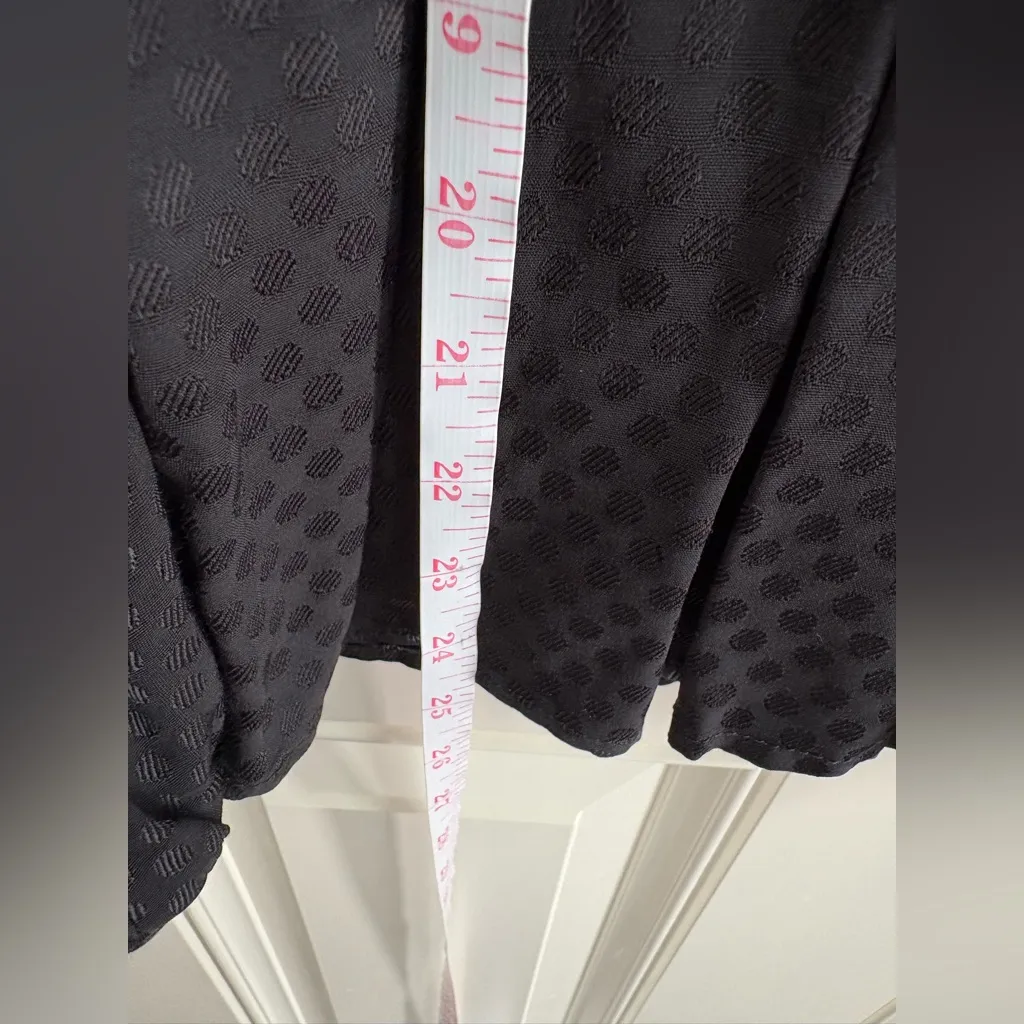 Something Navy Waist Detail Jacquard Long Sleeve V-Neck Blouse Size Medium - Image 7