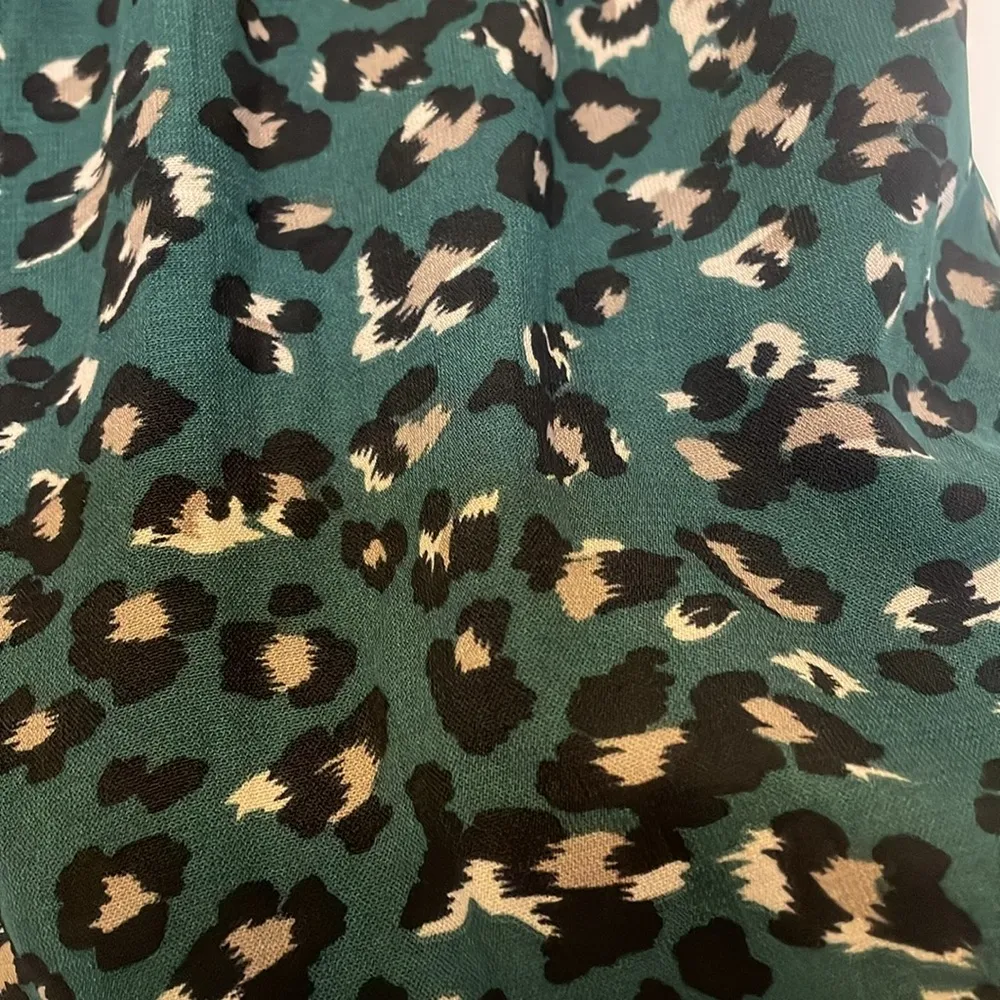 Honey punch cheetah leopard shorts - Image 2