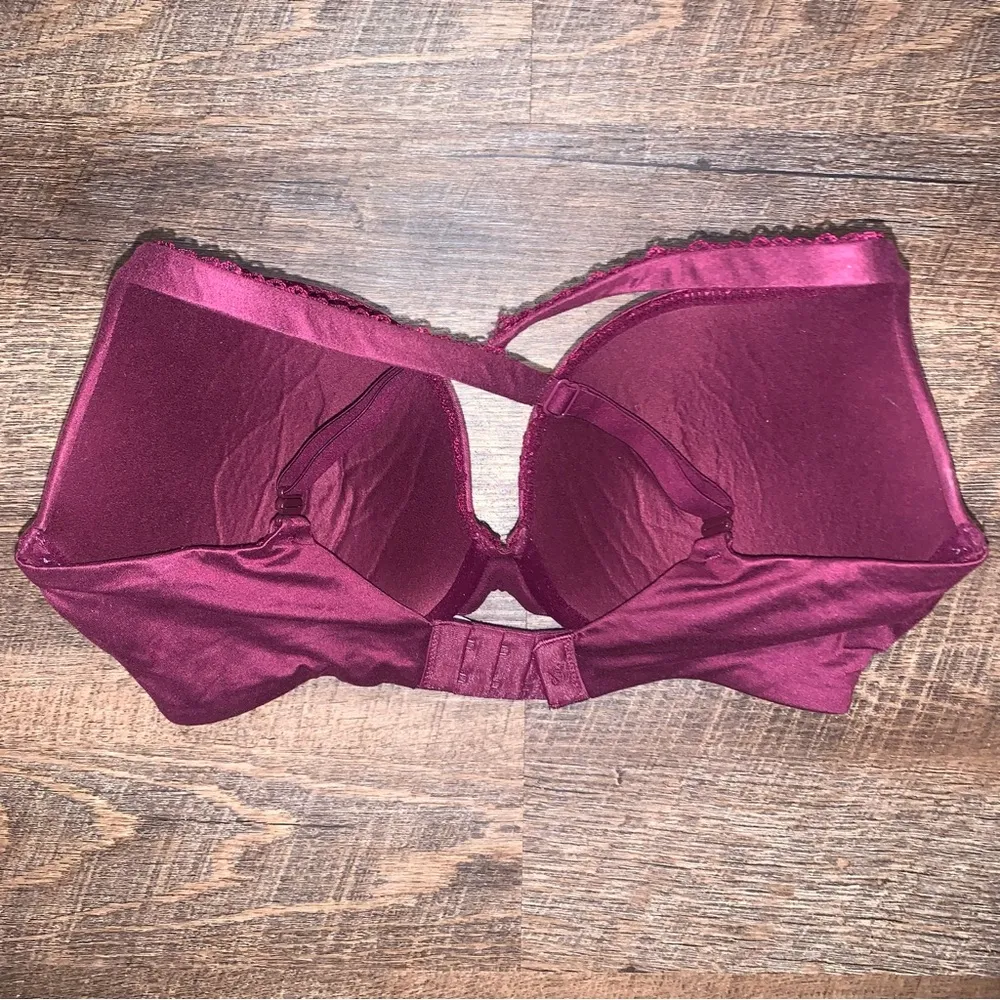 Victoria’s Secret Body by Victoria Perfect Shape 32DDD (32F)  Bra - Image 8