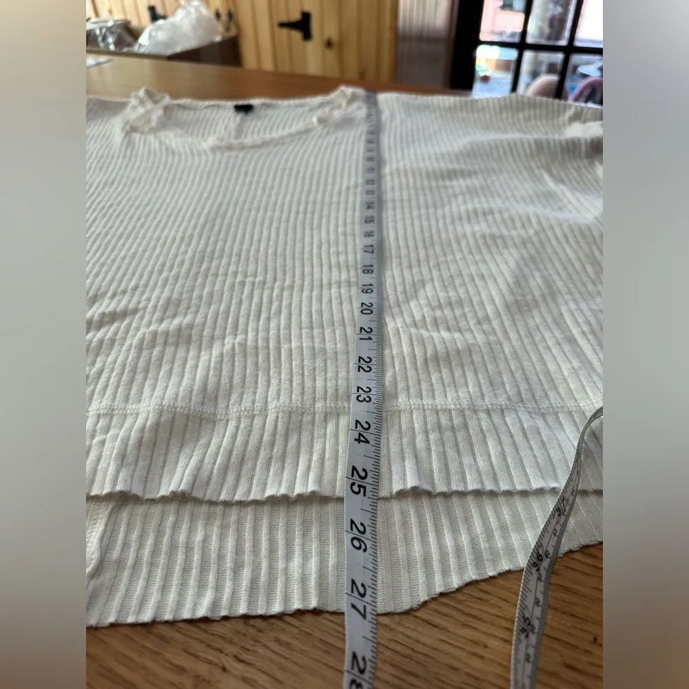 WILD FABLE NWOT off white oversized vneck sweater exposed seams XXL - Image 4