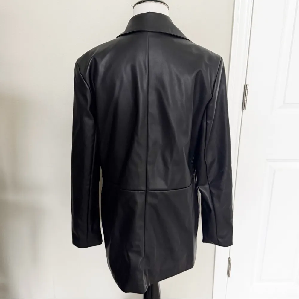 Garage Black “Leather” Jacket Size Medium - Image 4