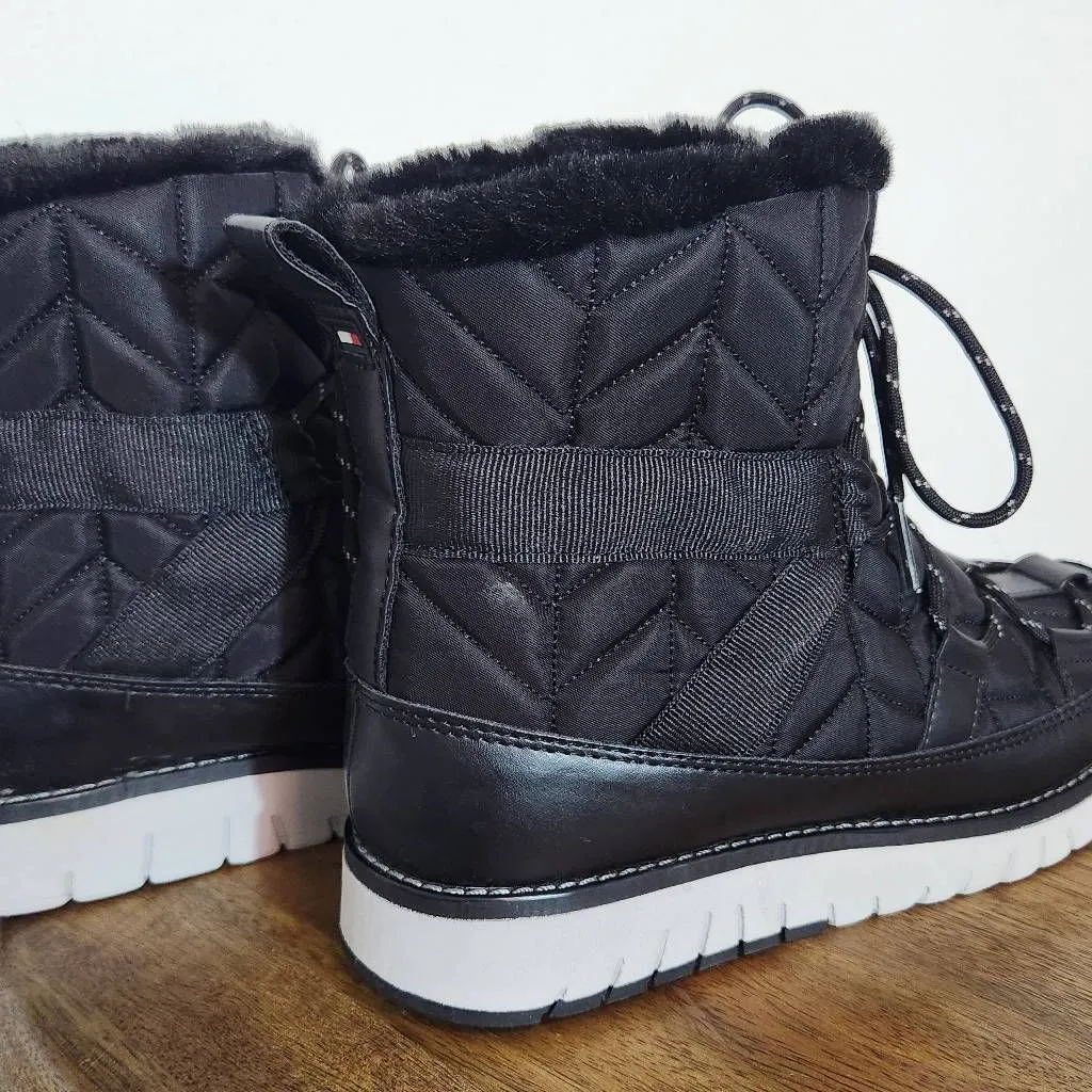 Tommy Hilfiger Black Lace-Up Winter Boots with Faux Fur Lining Size 7 - Image 7