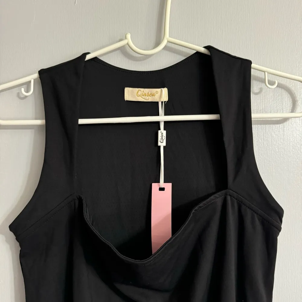 Qinsen Black Mini Dress Size Large - Image 5