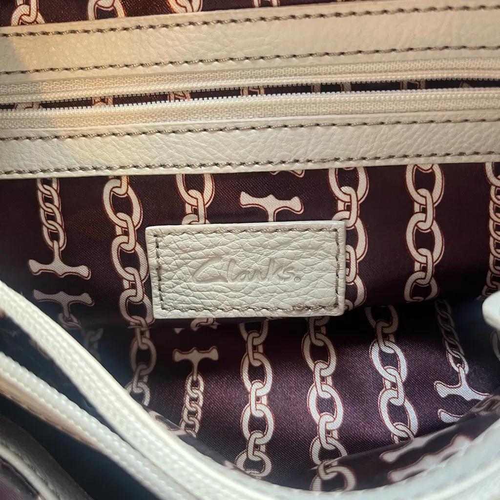 Clarks Cream Leather Shoulder Purse - Image 7