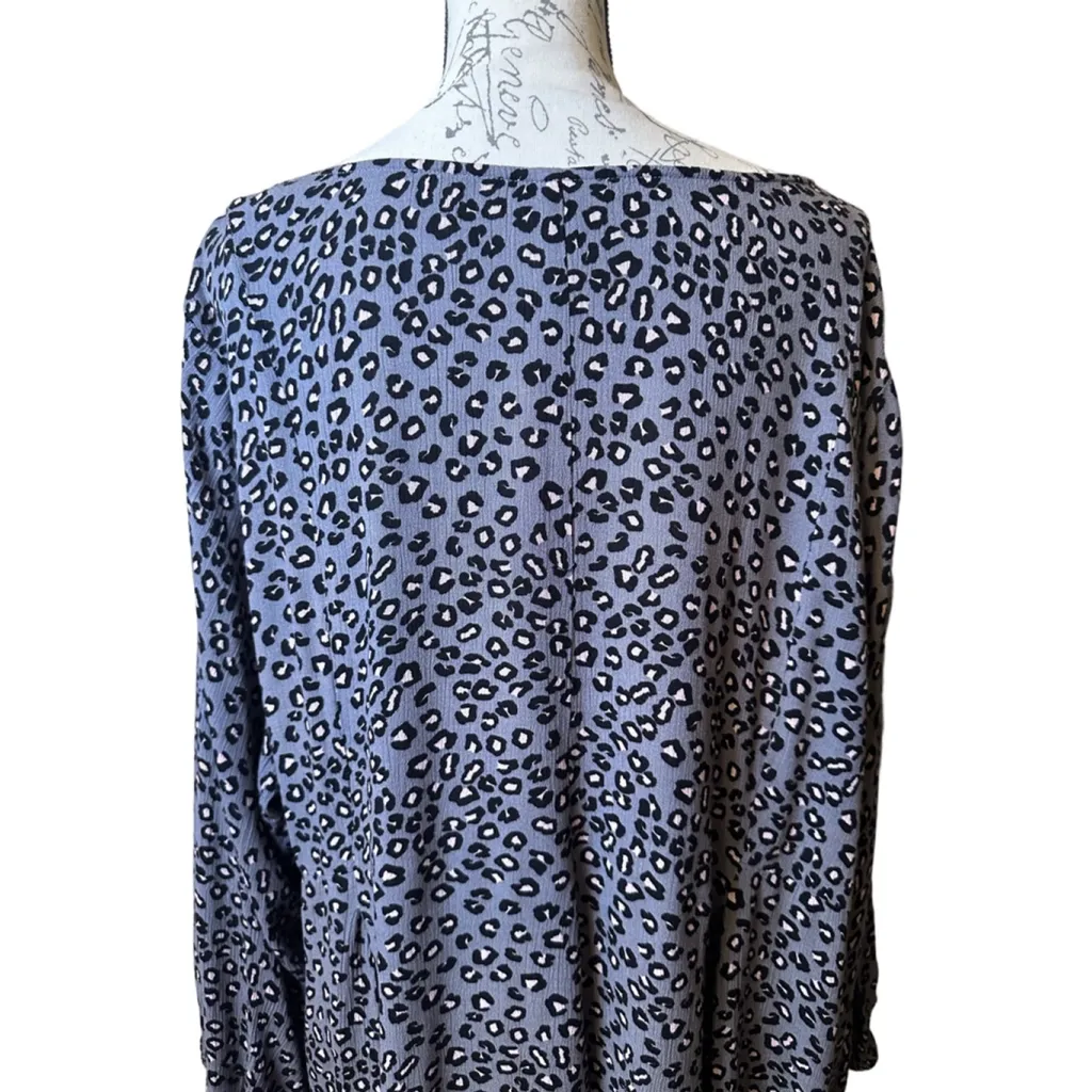 Torrid Size 5 Cheetah Print Blouse - Image 13