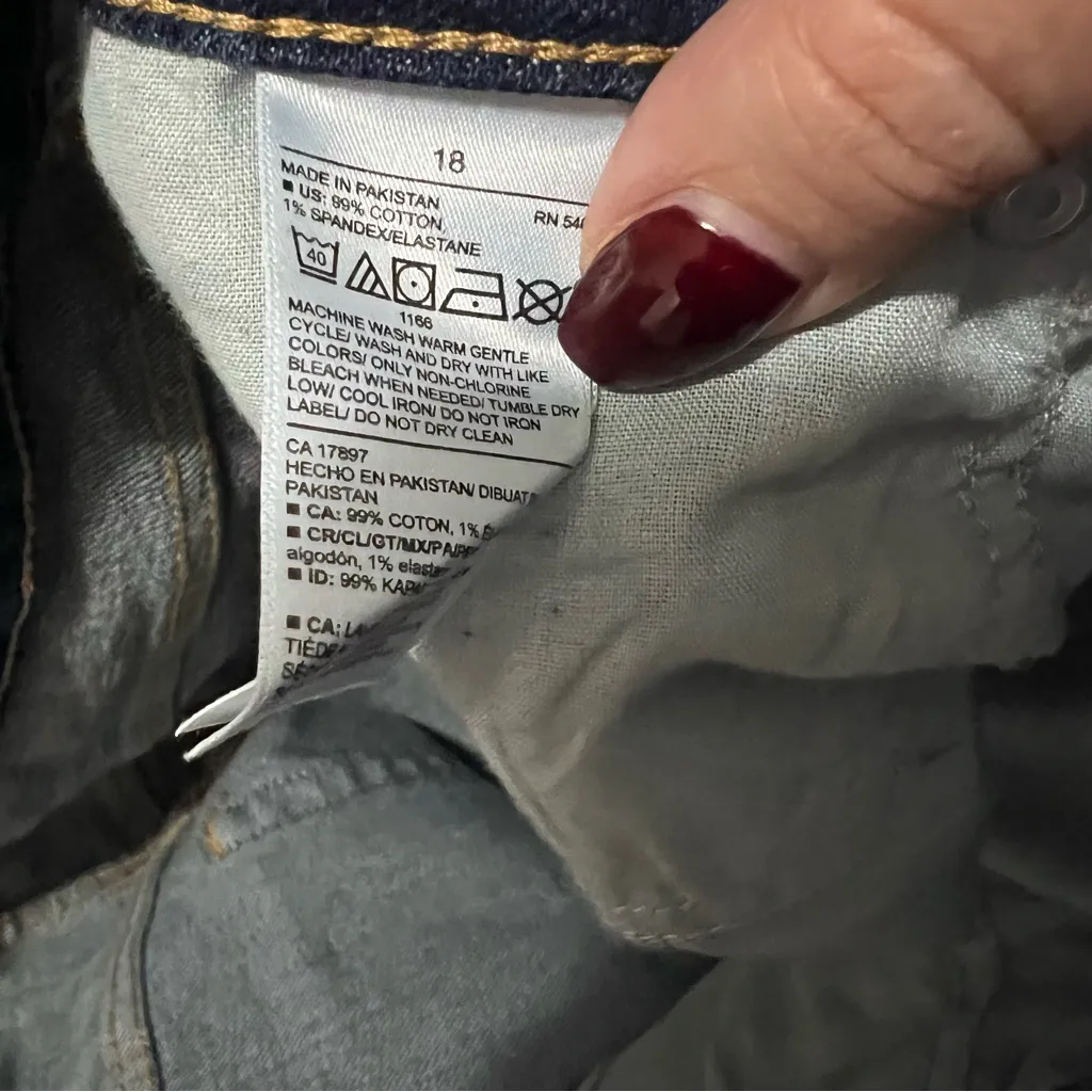 NWT  Lagos High Rise Curvy OG Straight Button Fly Raw Hem Denim Jeans - Image 10