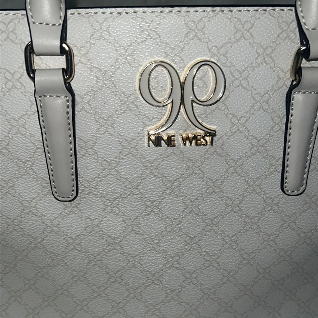 Nine West  White Satchel Chic‎ Structured Design - Image 7