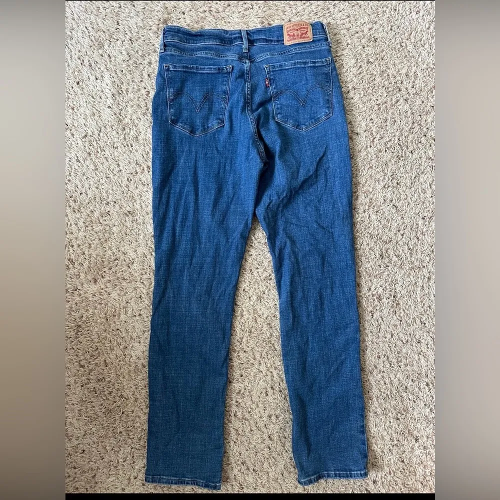 Womens Levi Strauss Classic Straight Stretch Jeans - Size 29 - Image 8
