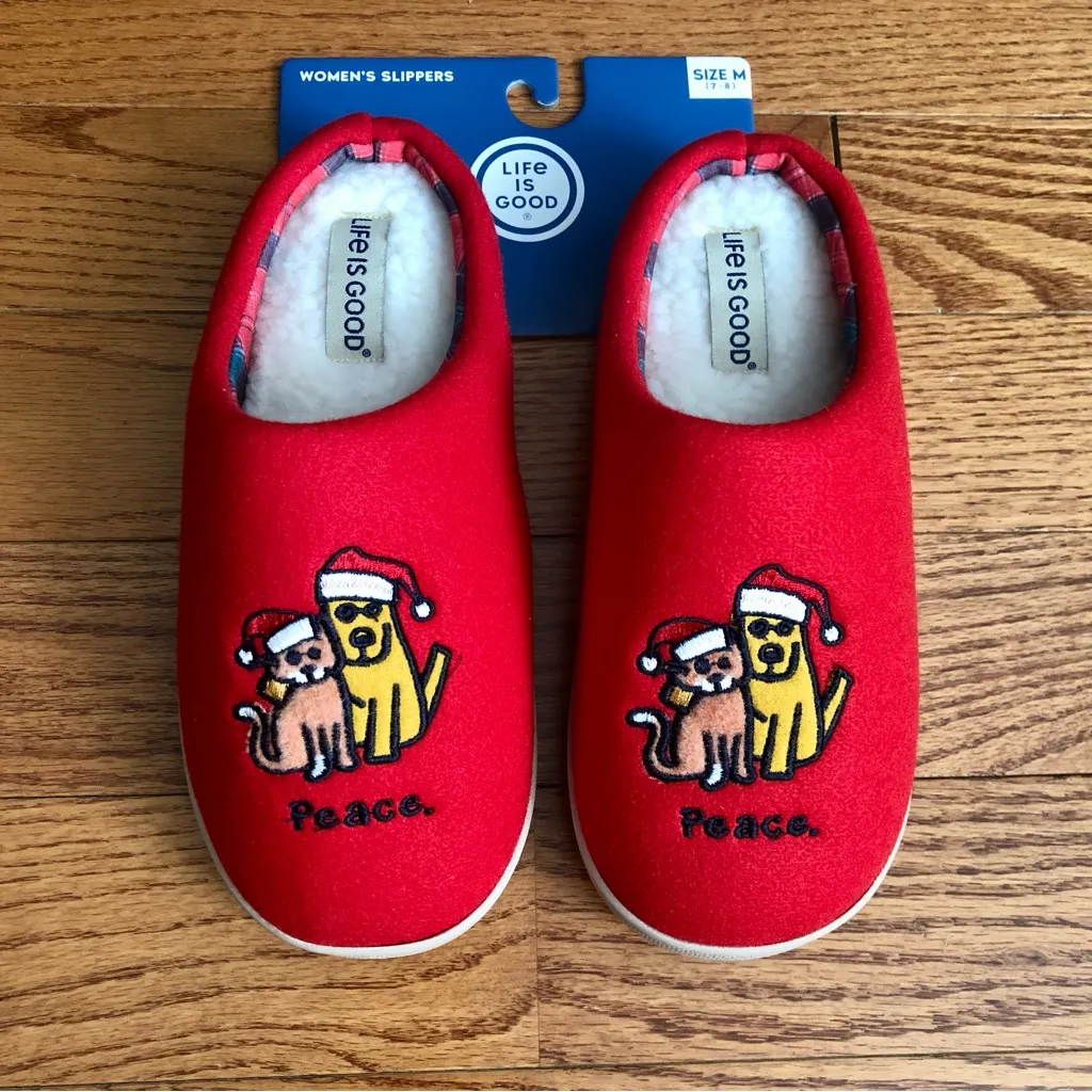 Life Is Good Red Slippers Festive Dog Cat Peace Design Women’s Size M (7-8) NWT - Image 7