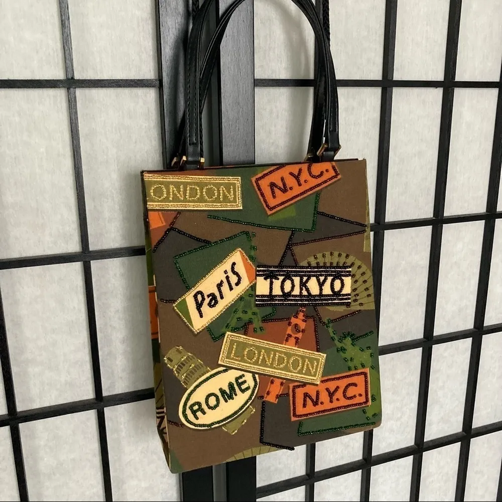 RARE Prezzo World Traveler Beaded London NYC Tokyo Rome Handbag Tote Purse Red - Image 2