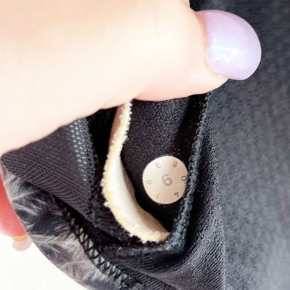 Lululemon Free To Be Zen Strappy Back Sports Bra Plume White Black 6 - Image 4