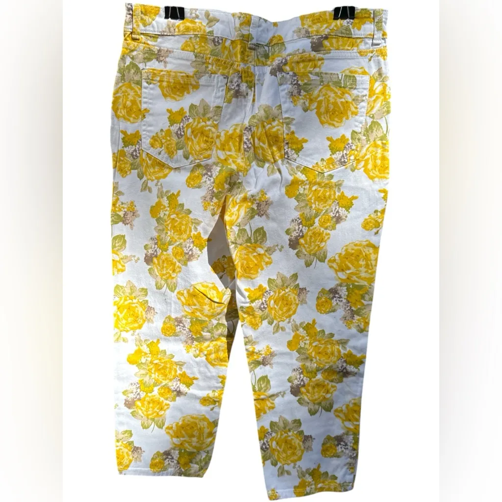 Charter Club Floral Capri Jeans Size 12 Yellow White High Rise Stretch Cottage - Image 6