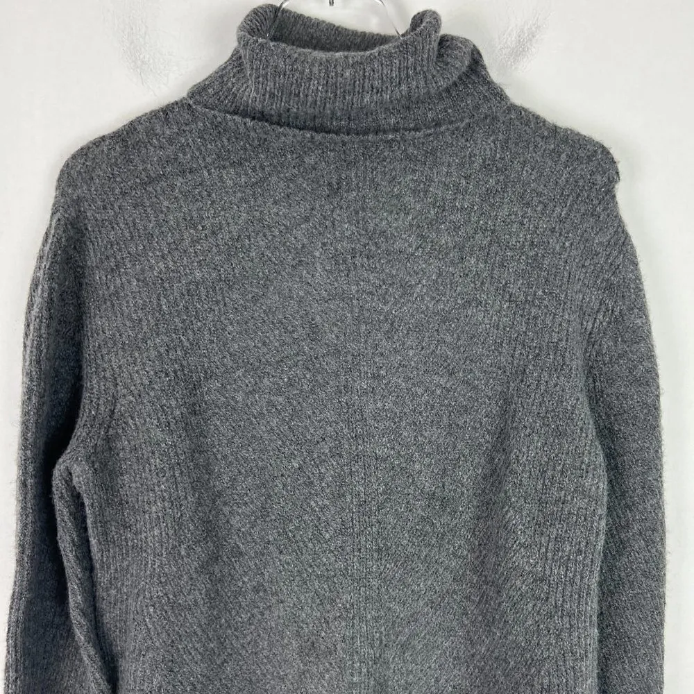 NWT Abstract Rib Turtleneck Tunic Sweater Gray Size Small S - Image 3