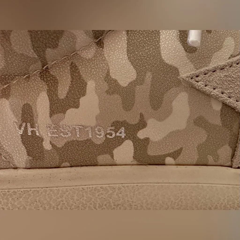 Vintage Havana-Camo Print Star Sneakers-size 11 NEW WITHOUT BOX - Image 10