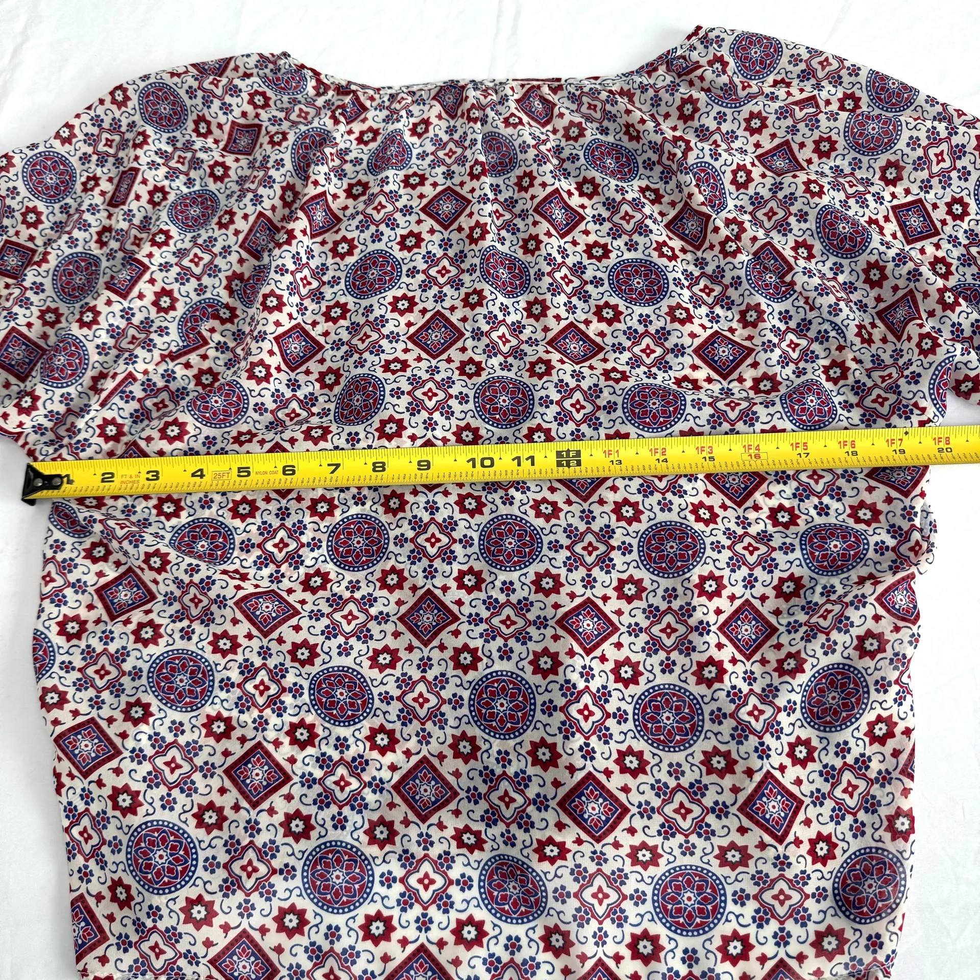 Forever 21 Paisley Blouse Red White Blue Sheer Top Size Small - Image 7
