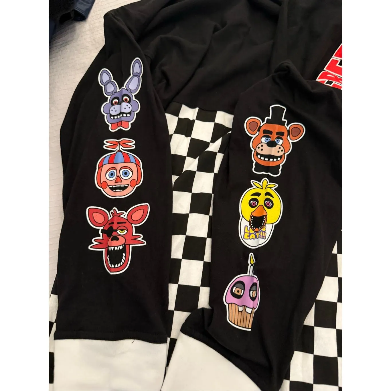 Universal Studios Adult XL Checkered Jersey Longsleeve Logo FNAF HHN New - Image 4