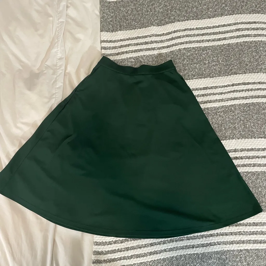 NWOT Casual A-Line Midi Skit - Image 2