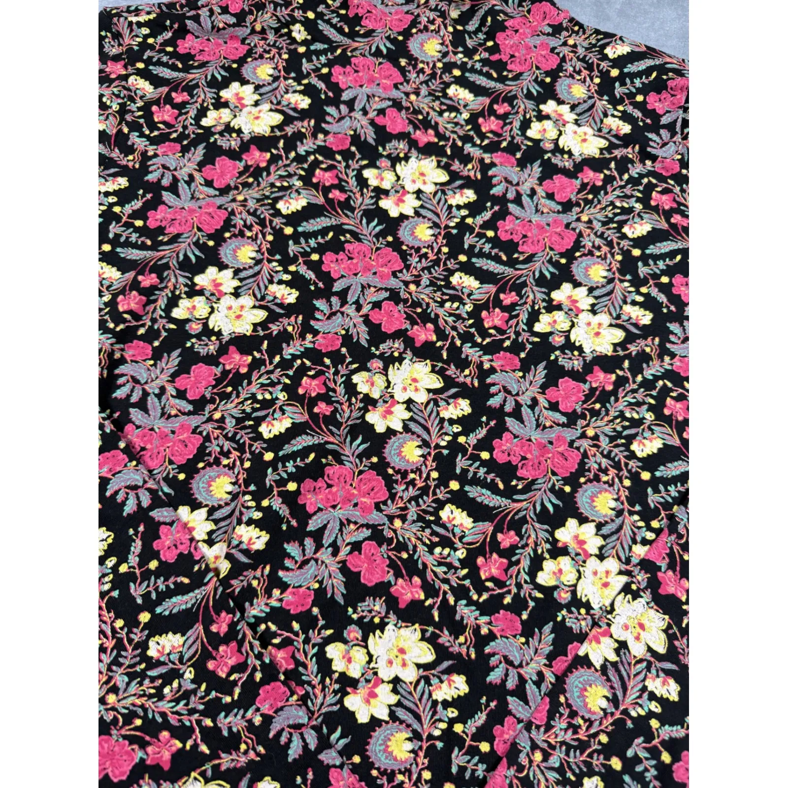 Peruvian Connection Floral Turtle Neck Long Sleeve Top Black Pink Yellow Medium‎ - Image 8