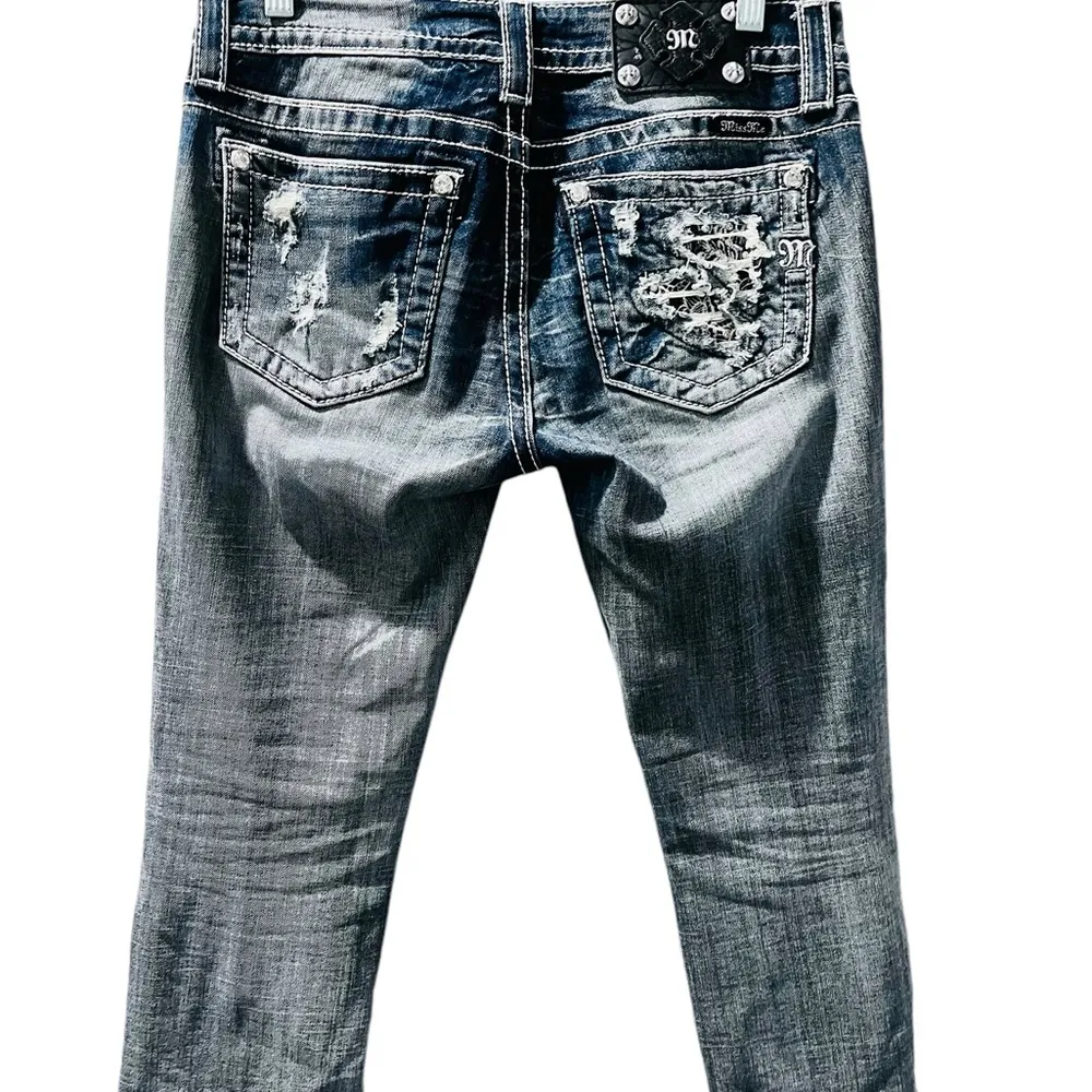 Miss Me Y2K Rhinestone Embroidered Bling Cuffed Capri Pants Size 28 Denim Jeans - Image 6