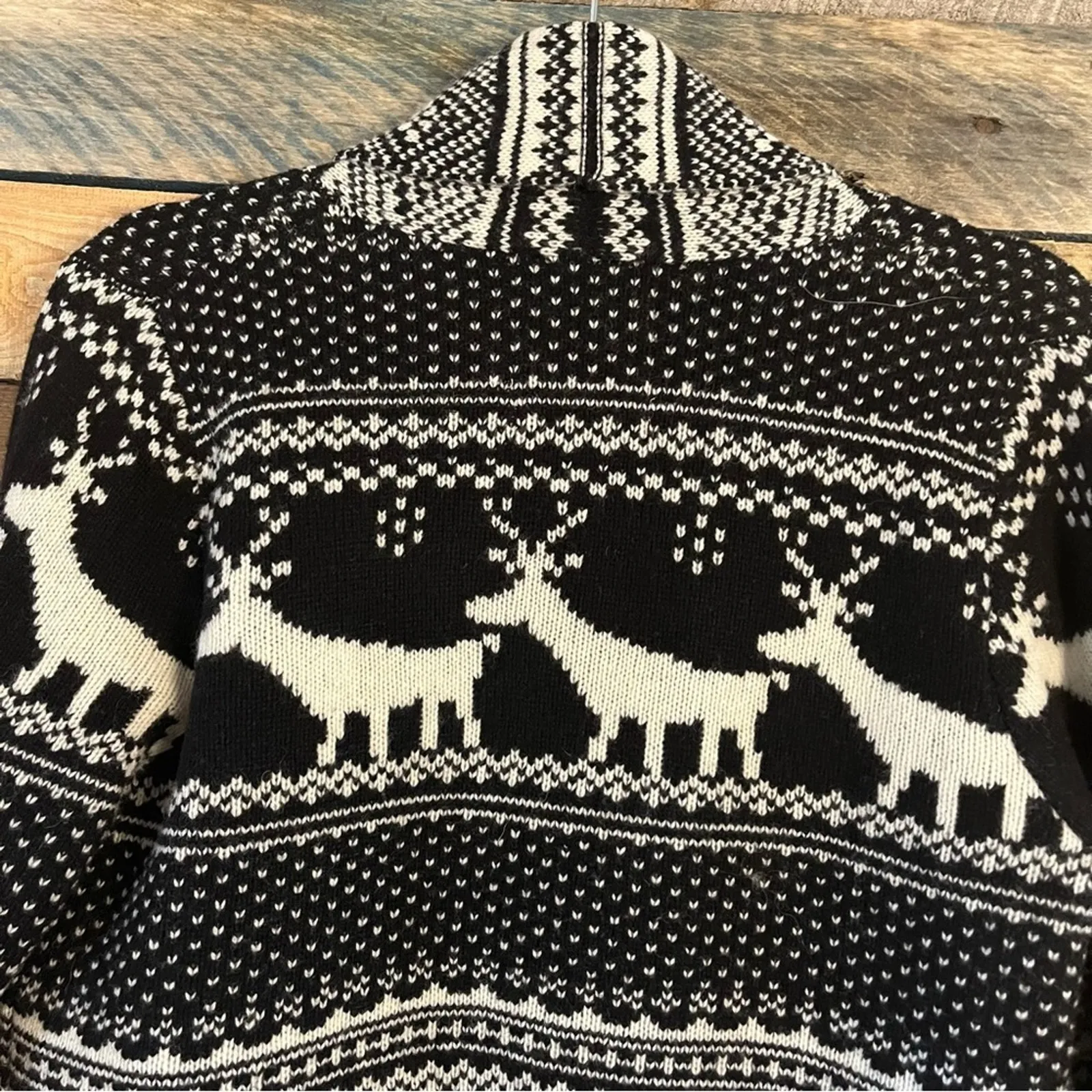 Cambridge Dry‎ Goods Black And White Cardigan Size Medium - Image 6