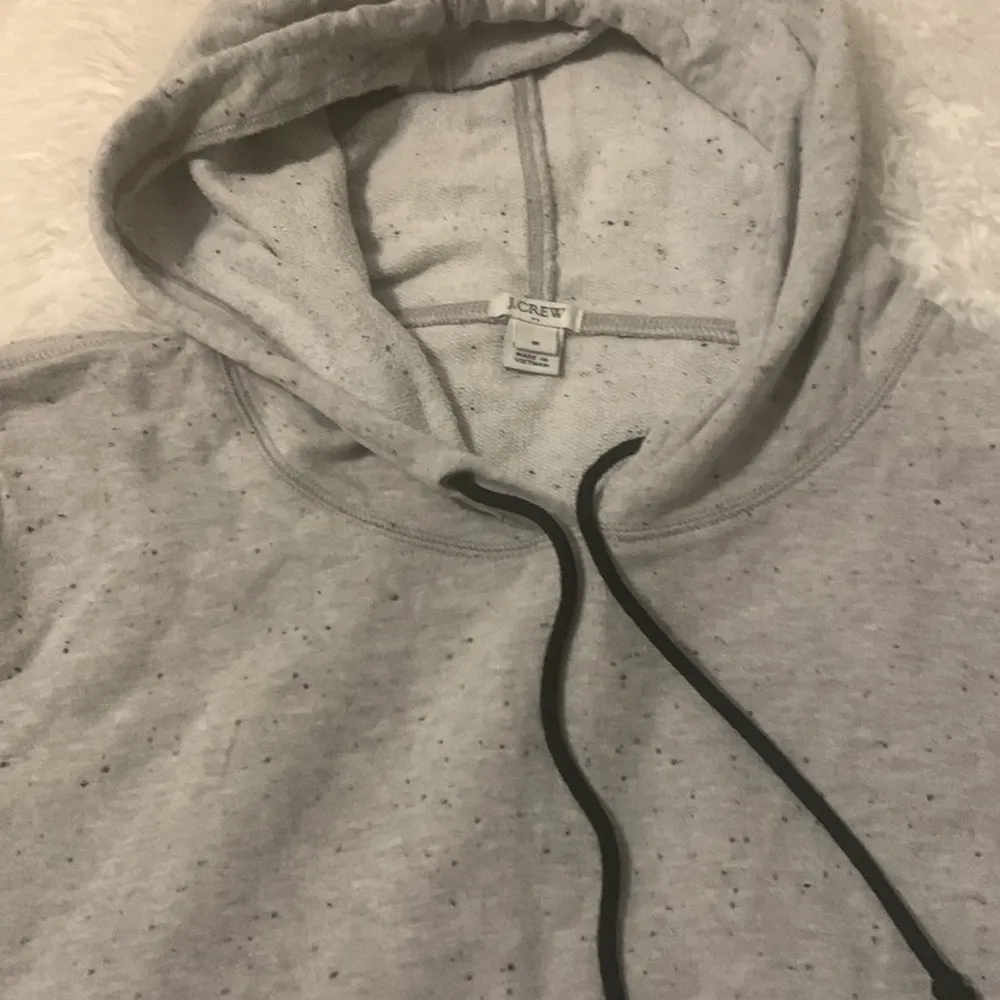 Ladies size Medium Light Grey Sweat Shirt Hoodie by J Crew gorpcore - Image 4