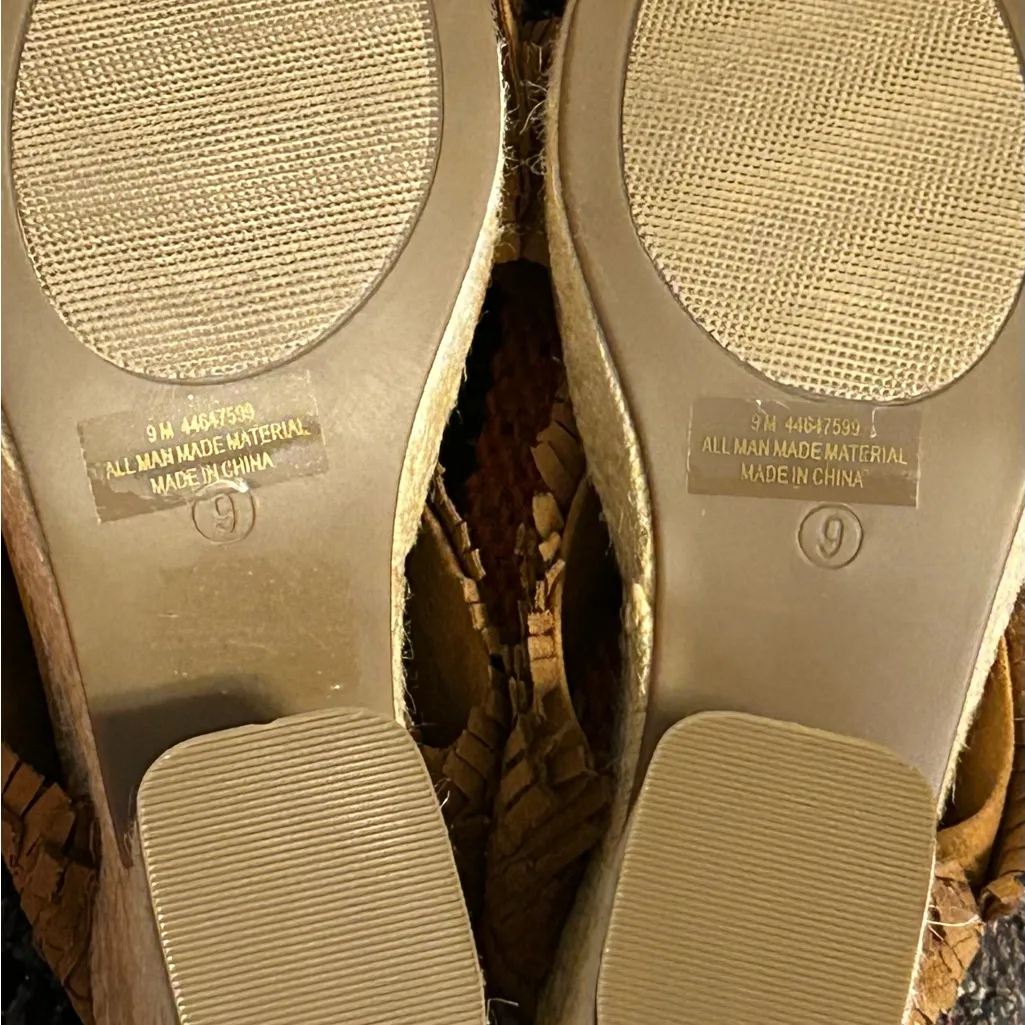 New C EST. 1946 Womens 9 Platform Heel Sandals Tan Shoes With Boho Fringe - Image 6