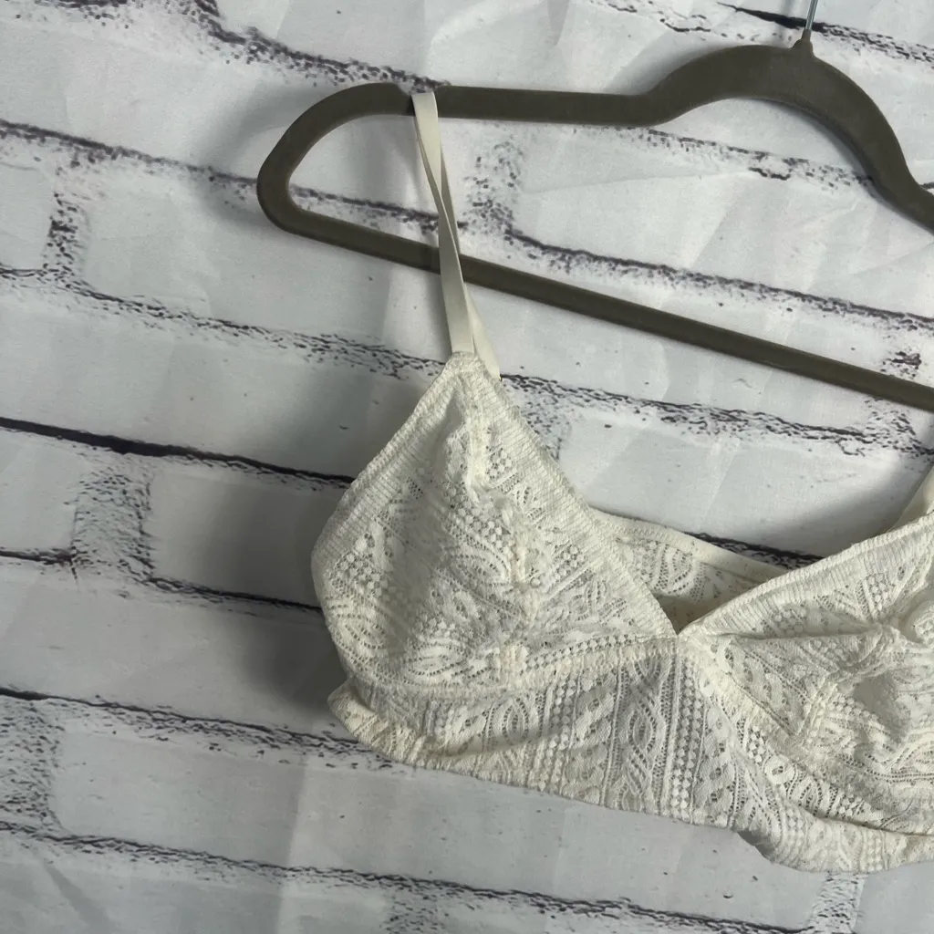 Aerie White Lace Bralette Wireless Women’s Large Soft Stretch Lined Crop Top Y2K - Image 4