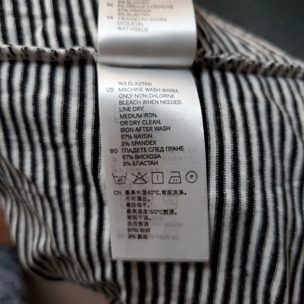 H&M Basic Striped Sleeveless Tee Dress Size S - Image 8