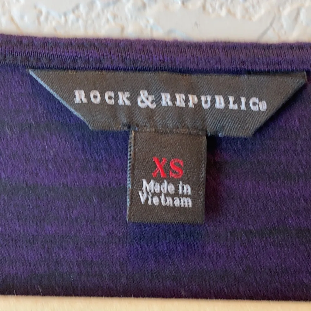 🌞Rock & Republic Heather Purple V Neck Crisscross Detail Long Sleeve Shirt A-75 - Image 4