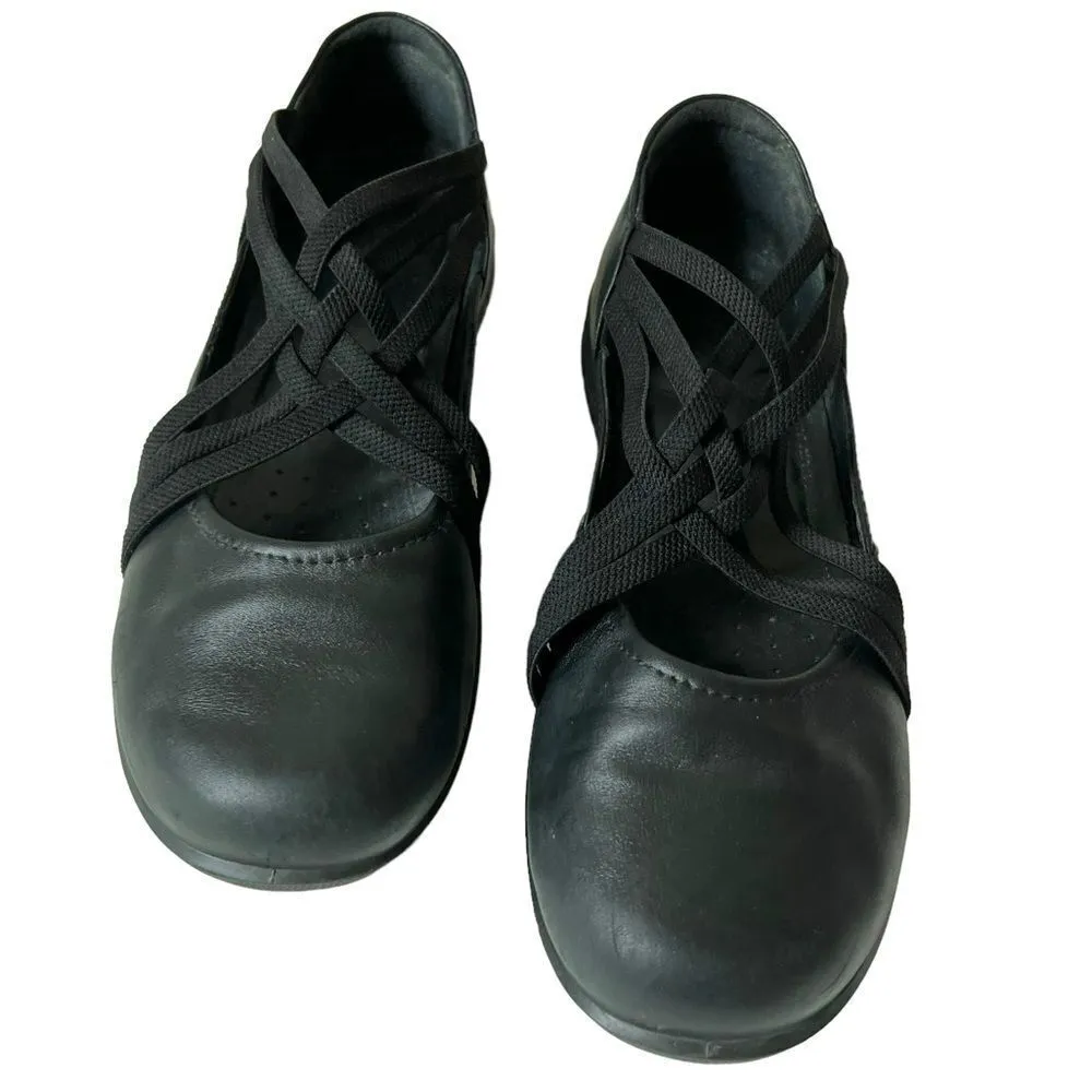 Ecco  Babett Cross Strap Mary Janes Shoe - Image 3