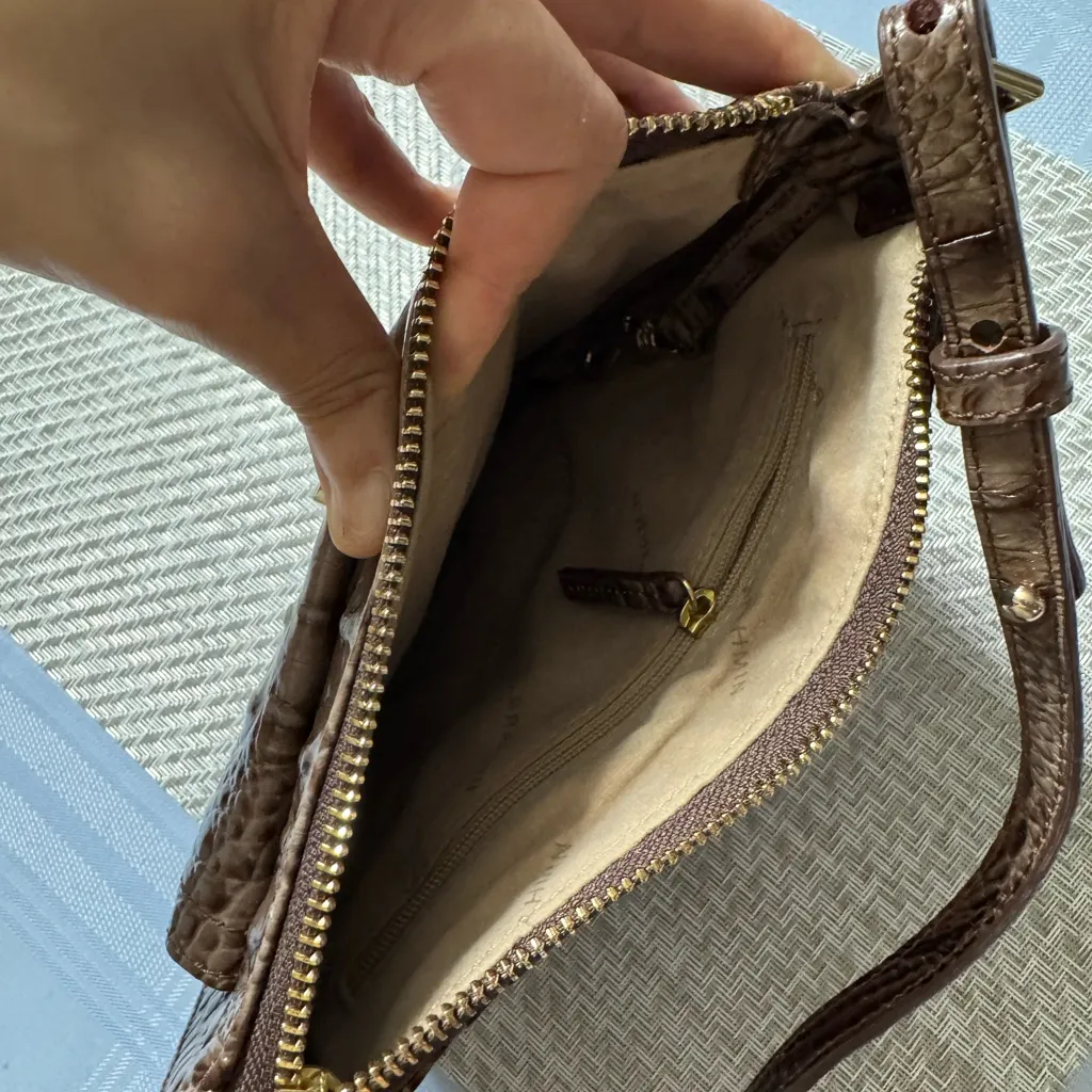 Brahmin Brown Crossbody Handbag - Image 7