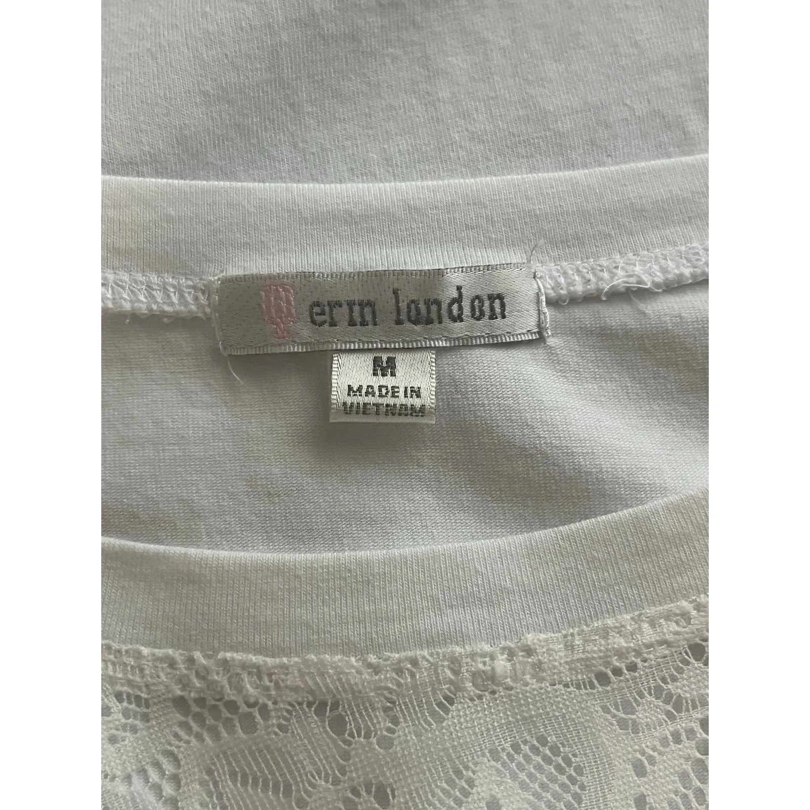 Erin London White Lace Front Top Size M - Image 3