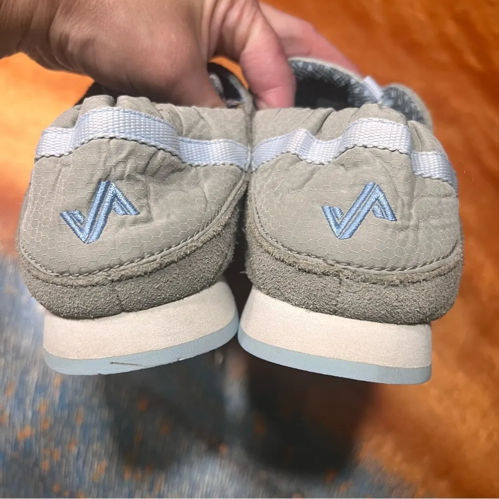 Forsake Shorline Sneaker Stone size 10 blue gray tan - Image 5