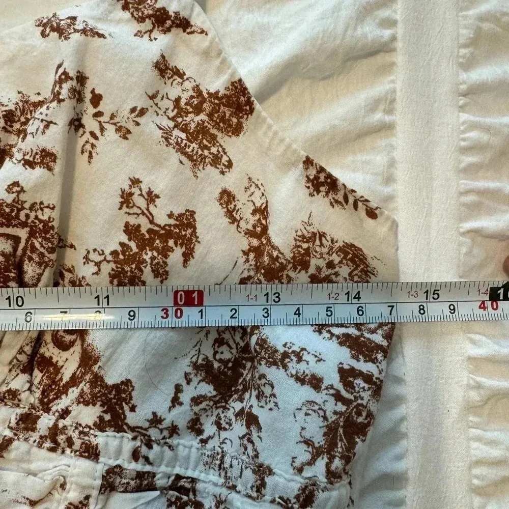 Forever 21  Toile Pattern Crop Top Size Small - Image 5