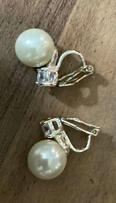 Pearl Clip On Earrings Silver - Image 2