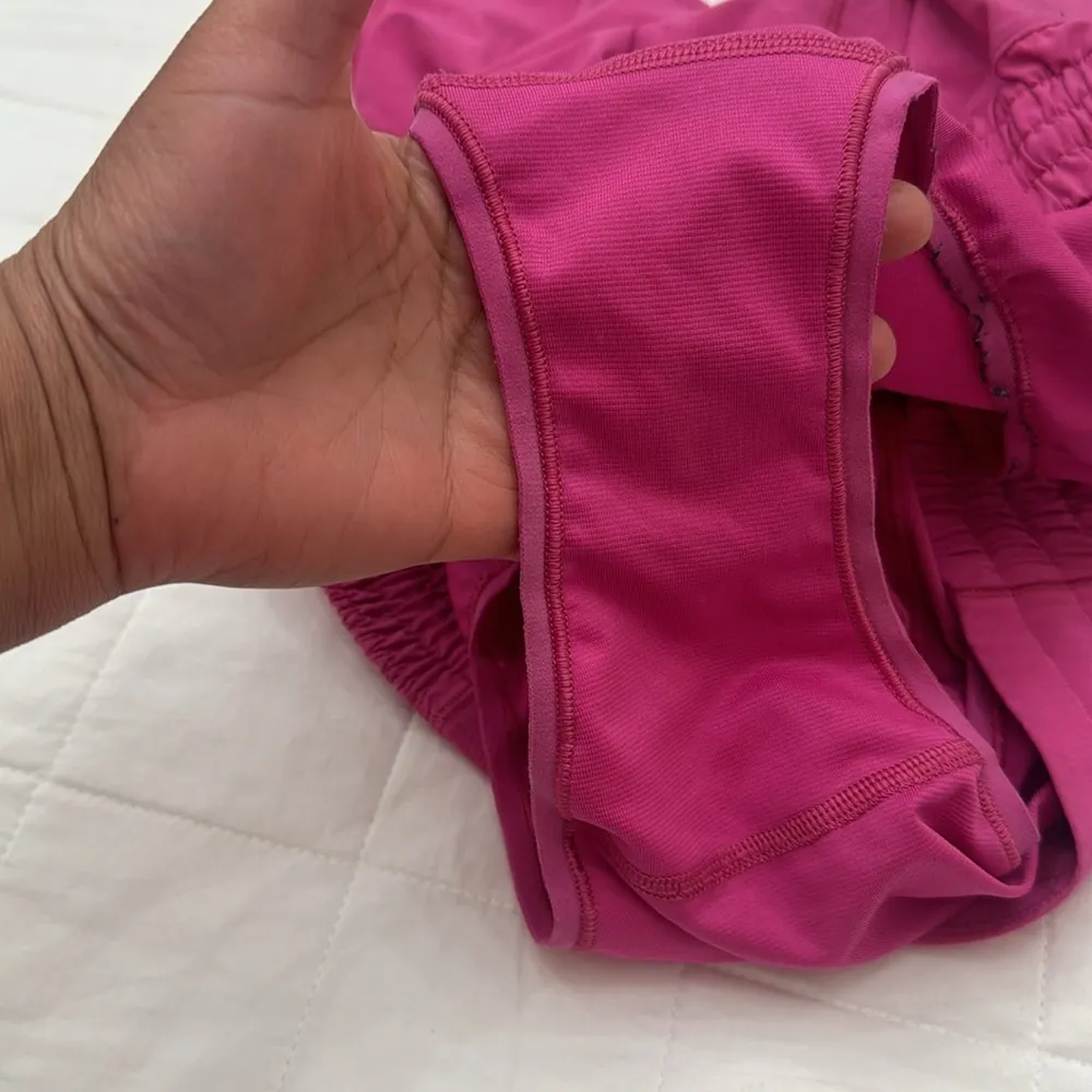 LULULEMON Hotty Hot 4" LR Shorts Ripened Raspberry 12 - Image 5