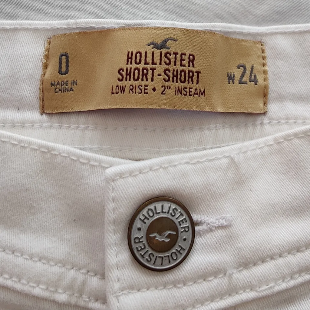 Ladies Hollister White Shorts - Image 4