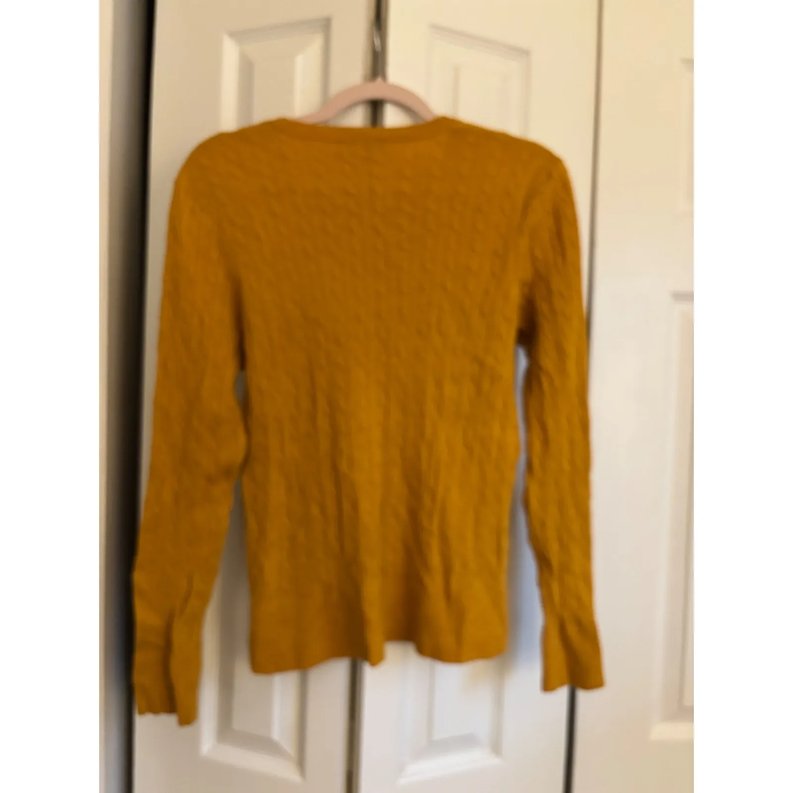 Pendleton 100% Merino Wool Cable Knit Sweater – Size Large – Marigold Yellow - Image 5