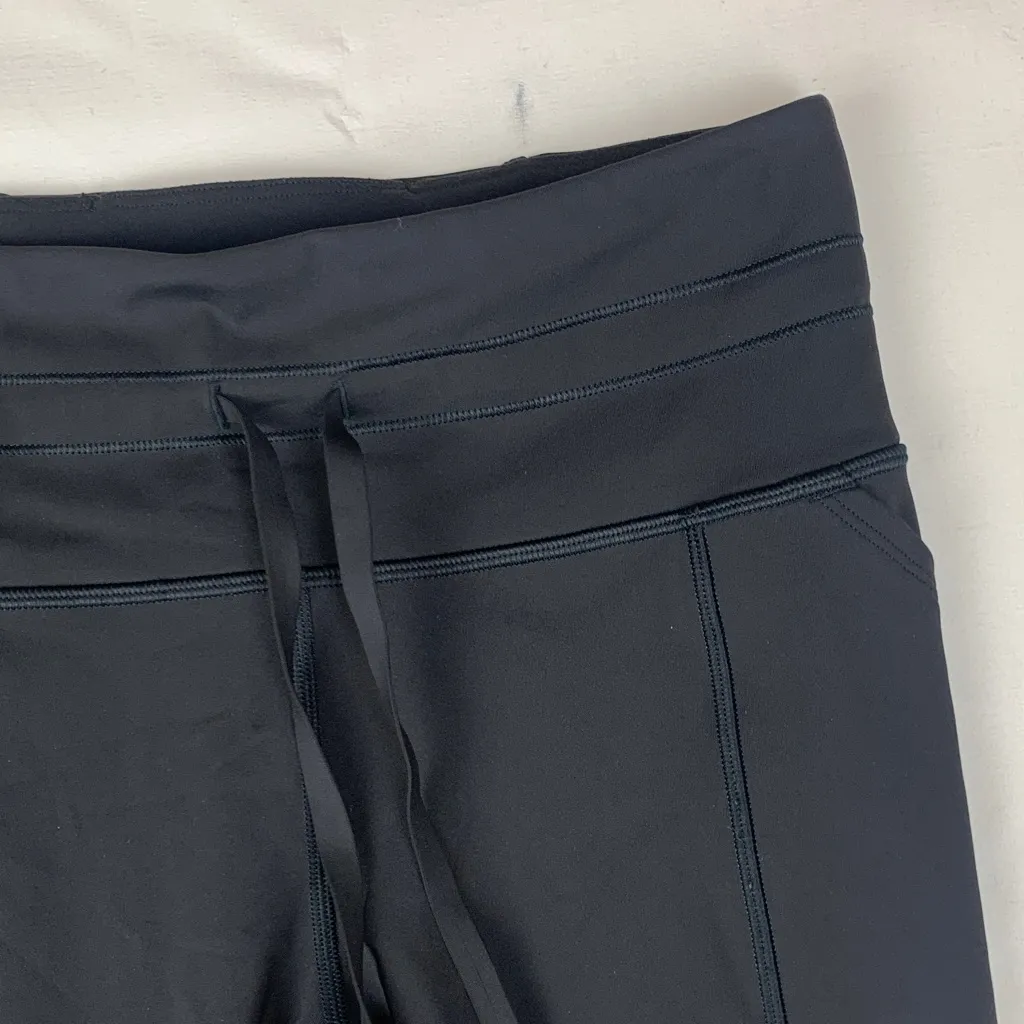 Athleta size small Black Rainer Cargo tight  High-Waisted Leggings reflective - Image 4