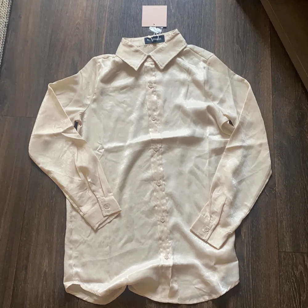 DOVE SATIN BUTTON DOWN - Image 2