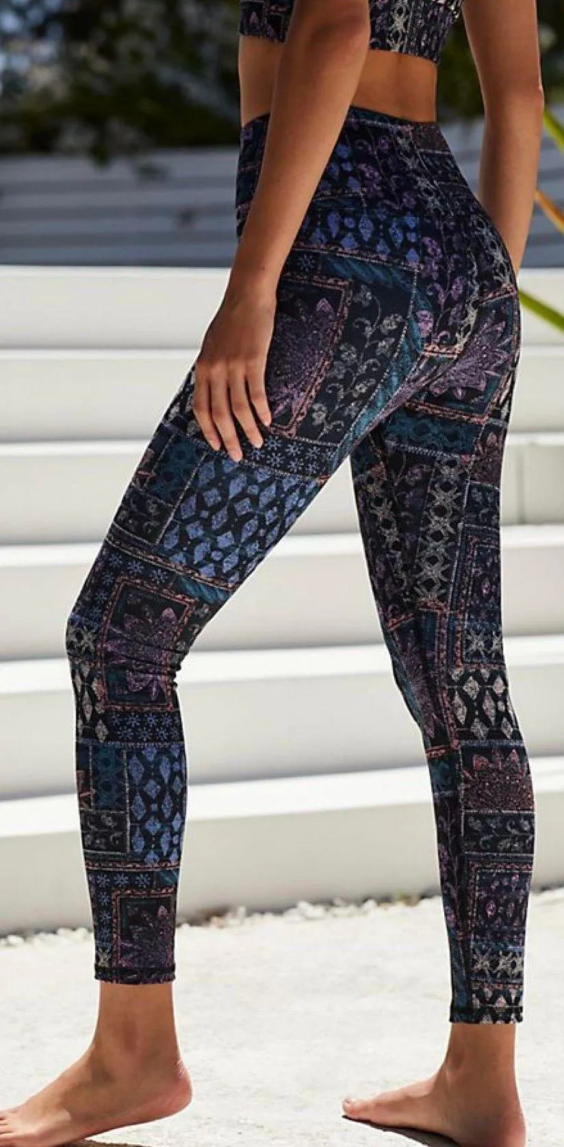 NWT $98  x Daily Practice Black Motif High Rise Leggings XS - Image 3