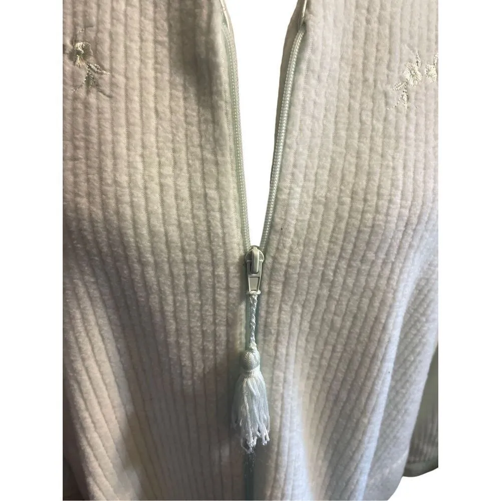 Miss Elaine Petites Quilted 90’s Vintage Zip Robe - Image 6