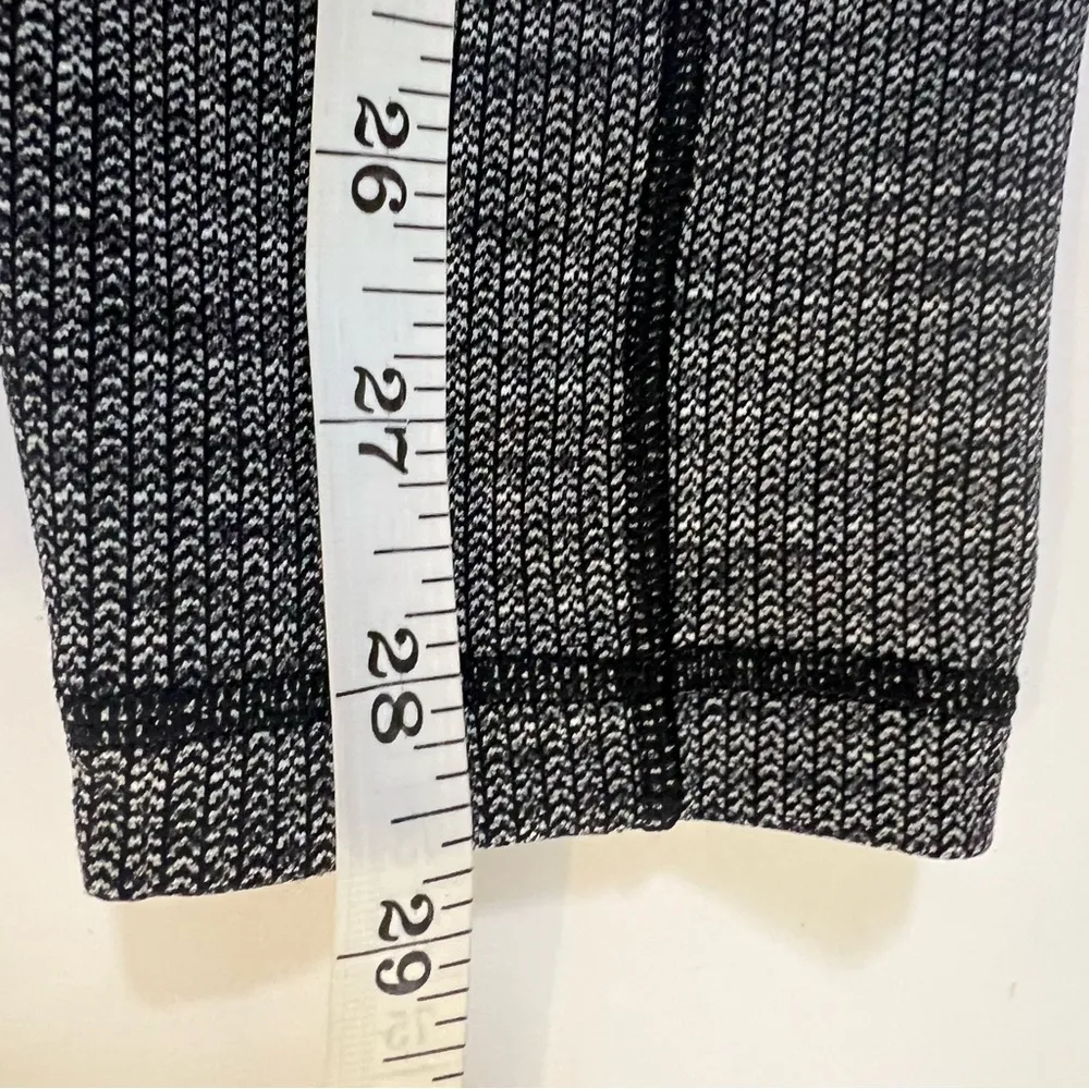 Lululemon Speed Up Tight 28” Full-On Luxtreme Luon Size 8 Gym Goth Meets Pilates - Image 11