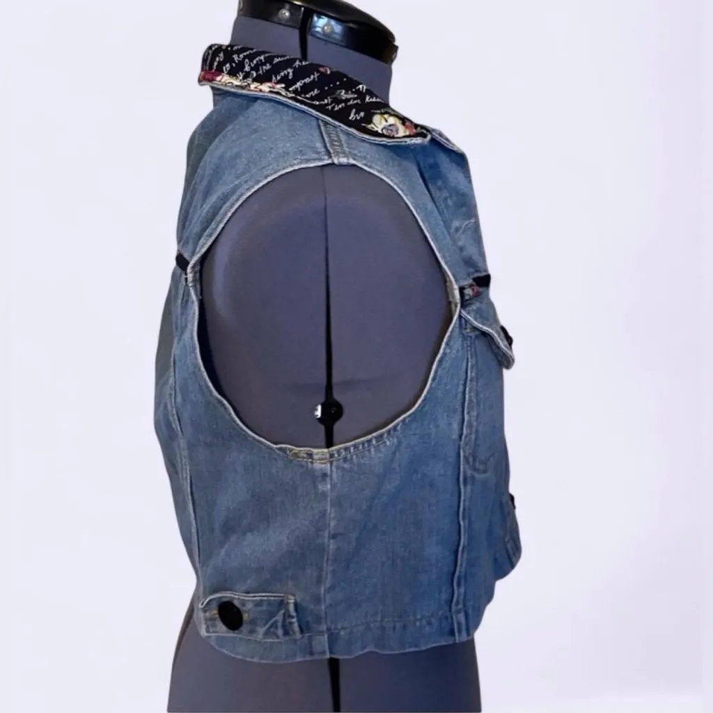 VTG Y2k Romeo Romeo Western Wear Denim Jean Vest Floral Accents Sz Small Blue - Image 4