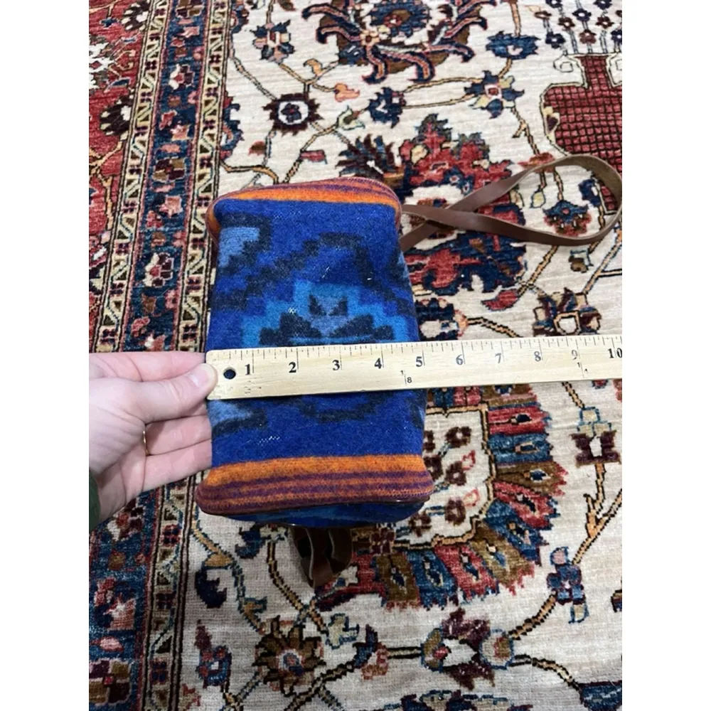 Pendleton Vintage  Southwestern Aztec Print Wool Purse - Image 7