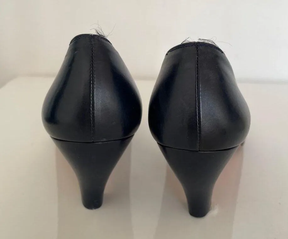 Salvatore Ferragamo Pumps - Image 6